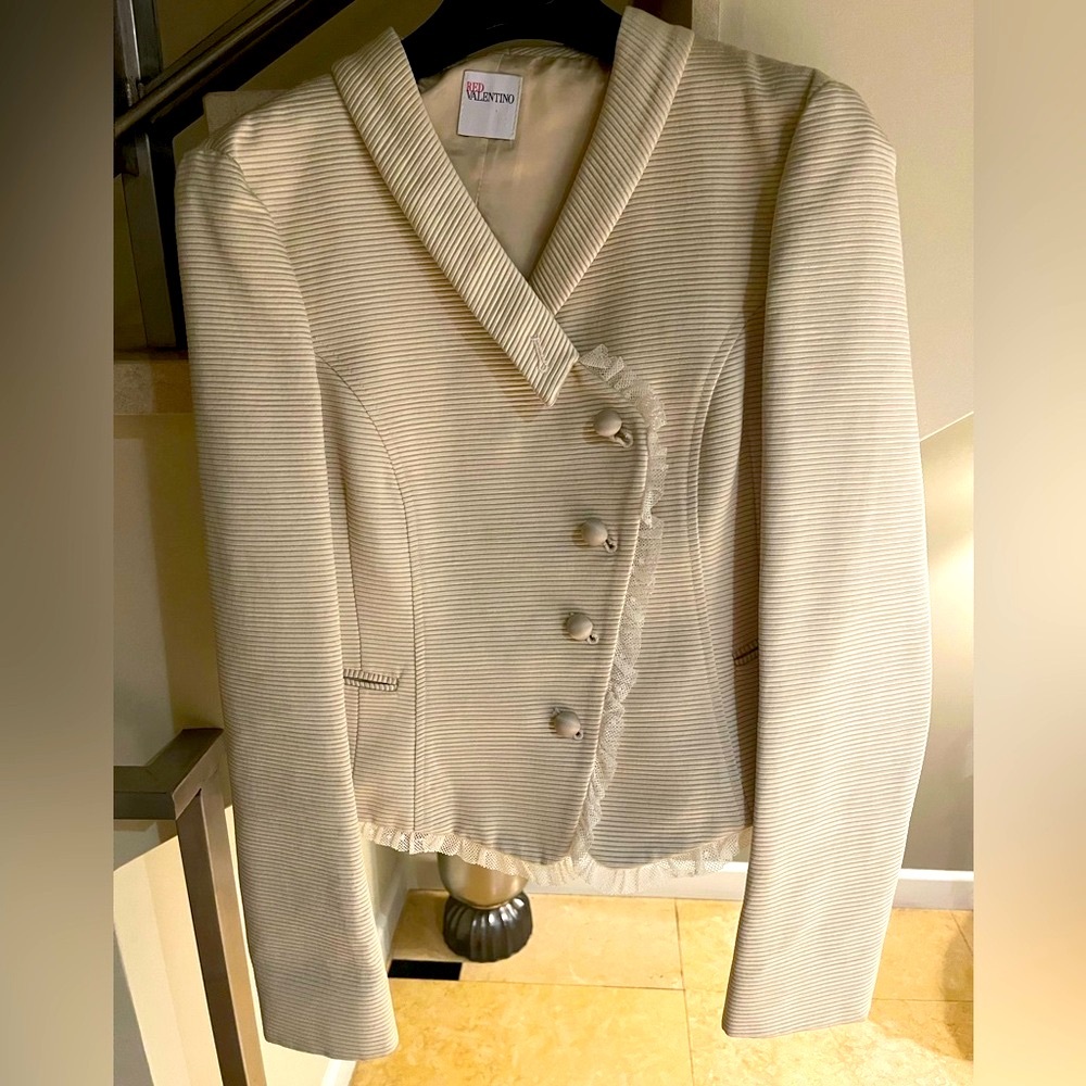 NEW VINTAGE Elegant cream VALENTINO JACKET